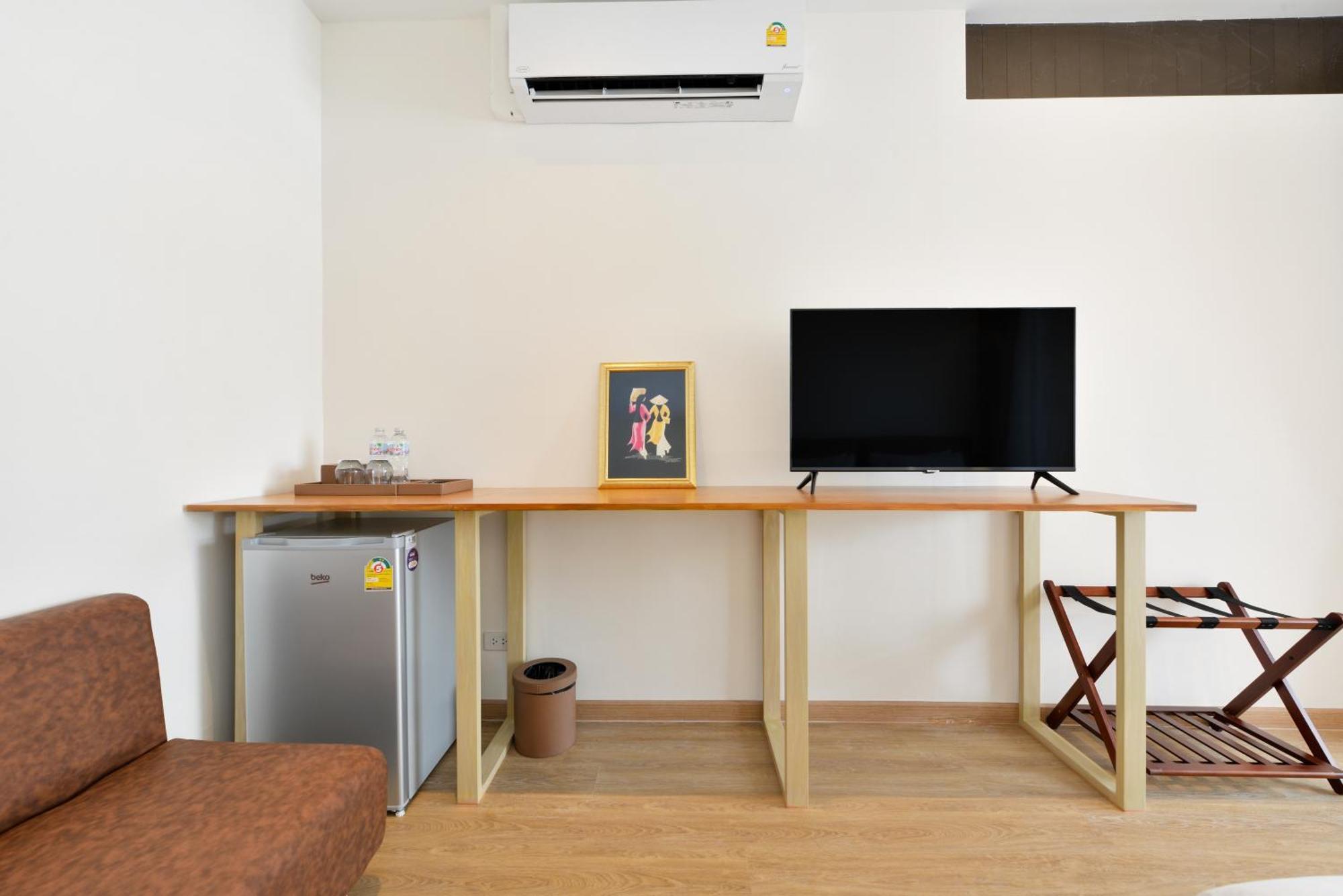 Ratchathewi Hyde Away Hostel Bangkok